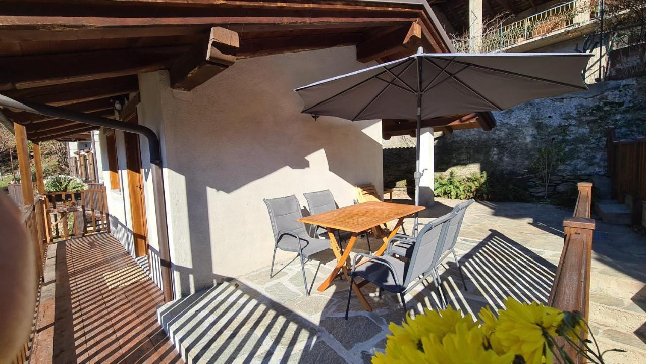 Independent chalet with breathtaking view Villar Pellice Buitenkant foto